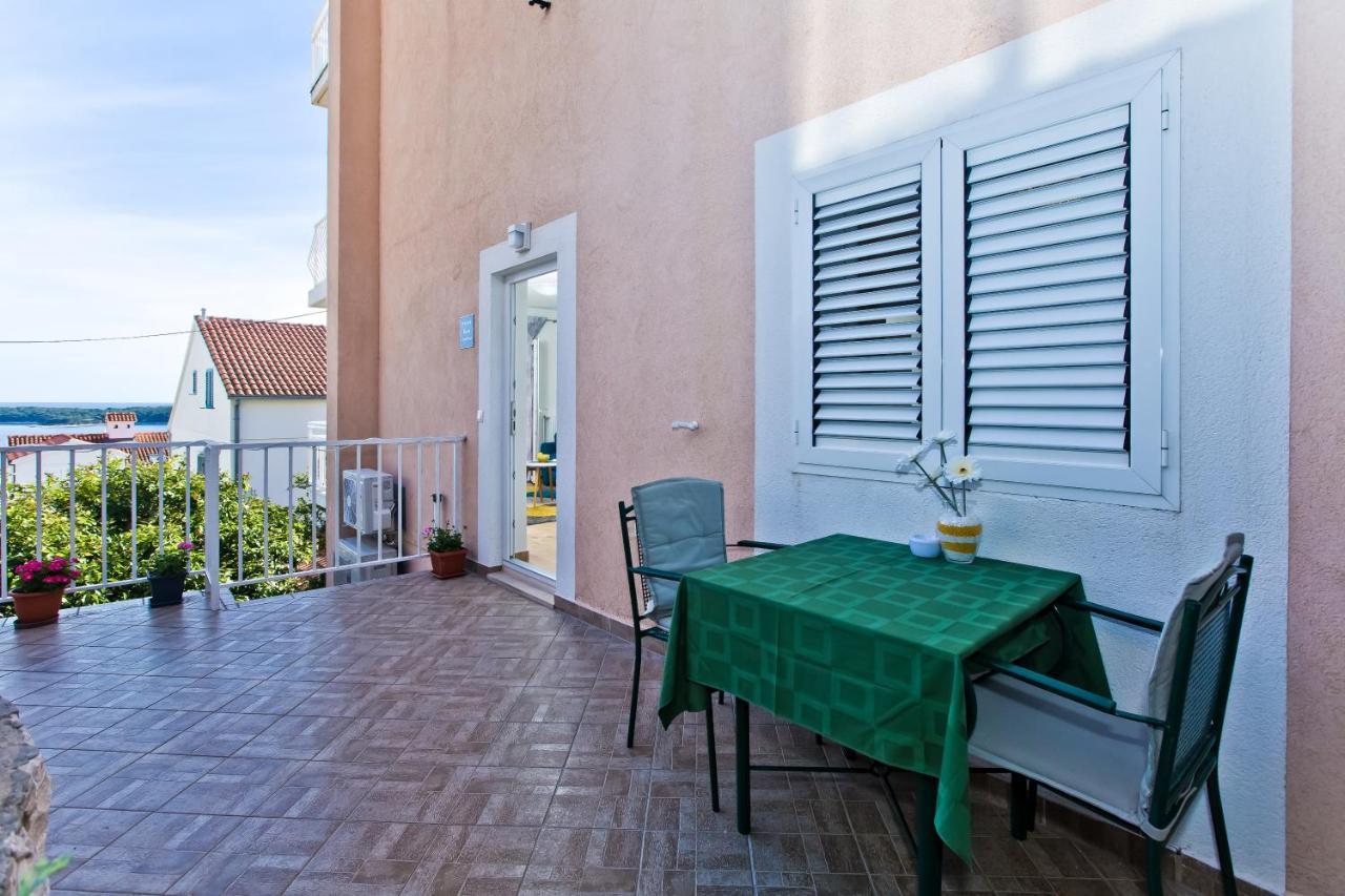 Apartments Anita Hvar Town Esterno foto